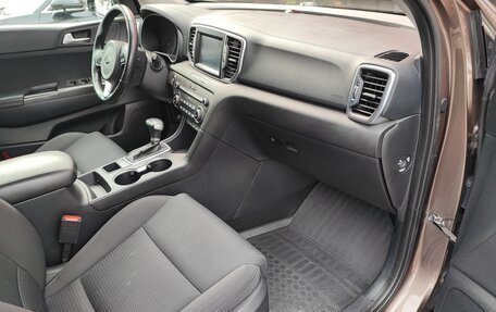 KIA Sportage IV рестайлинг, 2017 год, 1 820 000 рублей, 16 фотография
