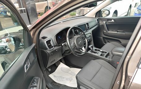 KIA Sportage IV рестайлинг, 2017 год, 1 820 000 рублей, 7 фотография