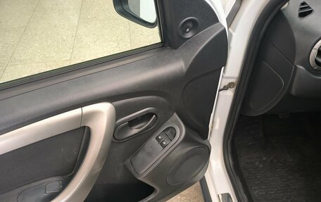 Renault Duster I рестайлинг, 2014 год, 1 000 000 рублей, 10 фотография