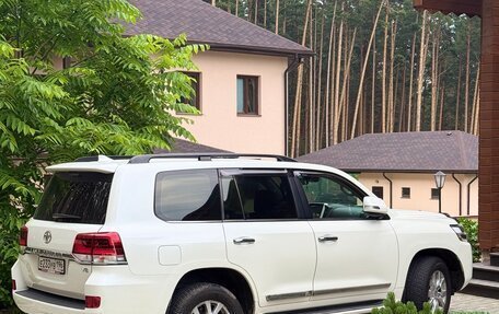Toyota Land Cruiser 200, 2018 год, 7 400 000 рублей, 6 фотография