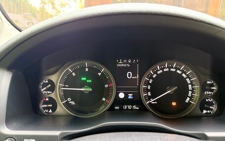 Toyota Land Cruiser 200, 2018 год, 7 400 000 рублей, 13 фотография