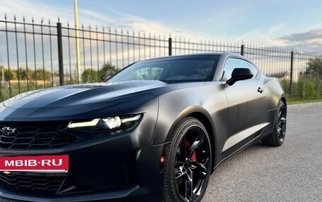 Chevrolet Camaro VI, 2021 год, 6 499 999 рублей, 2 фотография