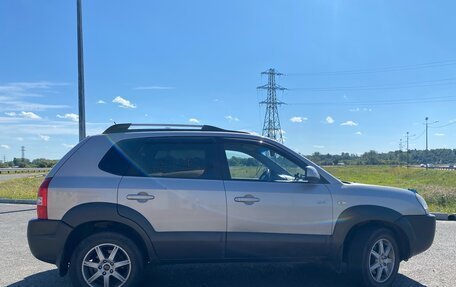 Hyundai Tucson III, 2008 год, 830 000 рублей, 5 фотография