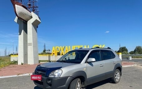 Hyundai Tucson III, 2008 год, 830 000 рублей, 2 фотография