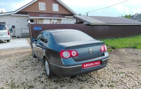 Volkswagen Passat B6, 2010 год, 650 000 рублей, 4 фотография