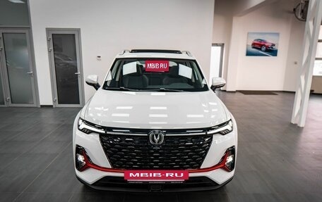 Changan CS35 Plus, 2024 год, 2 709 900 рублей, 2 фотография