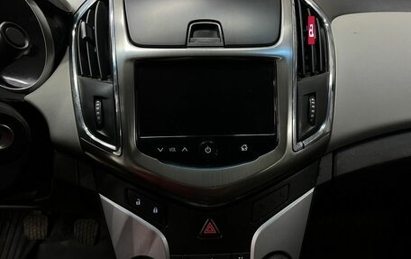 Chevrolet Cruze II, 2014 год, 489 888 рублей, 17 фотография