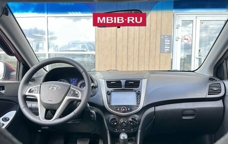 Hyundai Solaris II рестайлинг, 2014 год, 740 000 рублей, 7 фотография