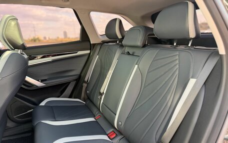 Geely Atlas, 2023 год, 2 700 000 рублей, 34 фотография