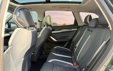 Geely Atlas, 2023 год, 2 700 000 рублей, 35 фотография