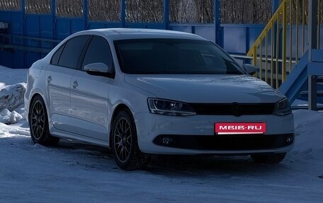 Volkswagen Jetta VI, 2012 год, 1 250 000 рублей, 4 фотография