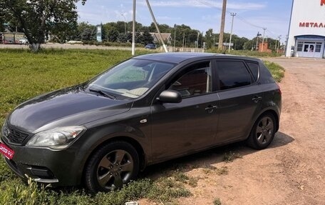 KIA cee'd I рестайлинг, 2010 год, 440 000 рублей, 1 фотография