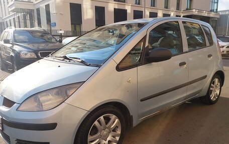 Mitsubishi Colt VI рестайлинг, 2006 год, 445 000 рублей, 1 фотография