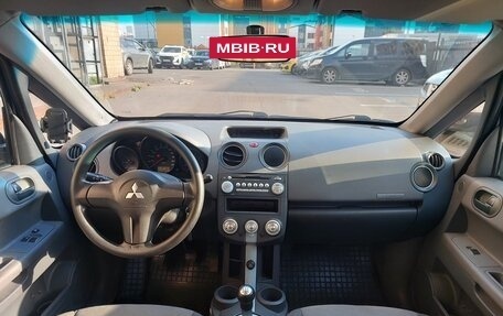 Mitsubishi Colt VI рестайлинг, 2006 год, 445 000 рублей, 16 фотография