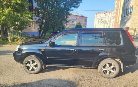 Nissan X-Trail, 2002 год, 350 000 рублей, 18 фотография