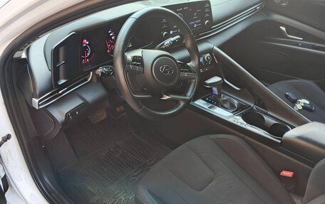 Hyundai Elantra, 2020 год, 1 870 000 рублей, 15 фотография