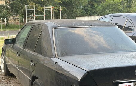 Mercedes-Benz W124, 1990 год, 400 000 рублей, 2 фотография