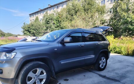 Jeep Grand Cherokee, 2011 год, 1 900 000 рублей, 12 фотография
