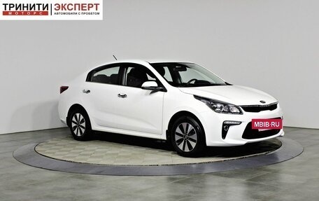KIA Rio IV, 2018 год, 1 597 000 рублей, 3 фотография