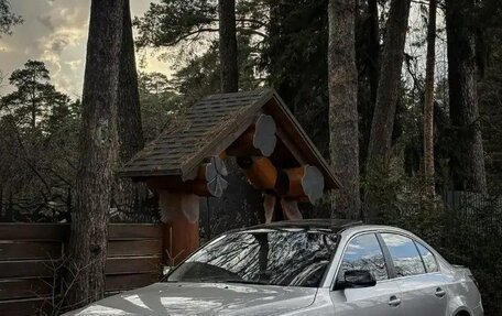 BMW 5 серия, 2004 год, 835 000 рублей, 1 фотография