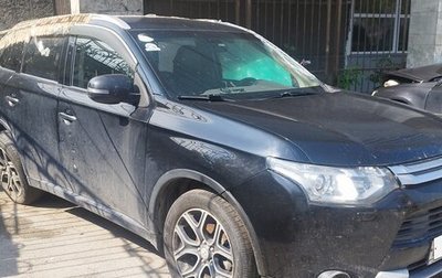 Mitsubishi Outlander III рестайлинг 3, 2014 год, 1 300 000 рублей, 1 фотография