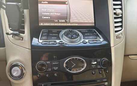 Infiniti FX II, 2009 год, 1 250 000 рублей, 15 фотография