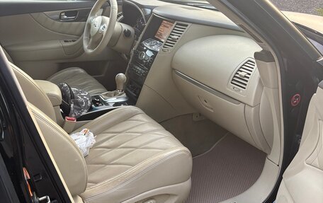 Infiniti FX II, 2009 год, 1 250 000 рублей, 20 фотография