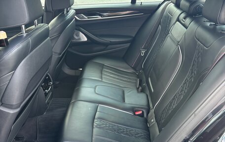 BMW 5 серия, 2018 год, 4 500 000 рублей, 27 фотография