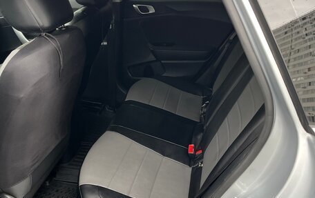 KIA cee'd III, 2019 год, 1 800 000 рублей, 8 фотография