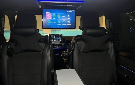 Volkswagen Caravelle T6 рестайлинг, 2018 год, 8 200 000 рублей, 17 фотография