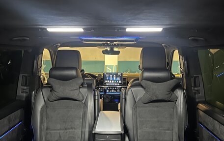 Volkswagen Caravelle T6 рестайлинг, 2018 год, 8 200 000 рублей, 23 фотография