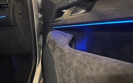 Volkswagen Caravelle T6 рестайлинг, 2018 год, 8 200 000 рублей, 24 фотография