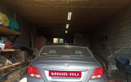 Hyundai Solaris II рестайлинг, 2016 год, 840 000 рублей, 2 фотография