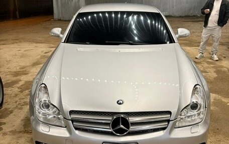 Mercedes-Benz CLS, 2005 год, 1 150 000 рублей, 3 фотография