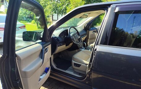 Land Rover Freelander II рестайлинг 2, 2010 год, 1 700 000 рублей, 5 фотография