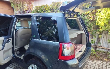 Land Rover Freelander II рестайлинг 2, 2010 год, 1 700 000 рублей, 10 фотография