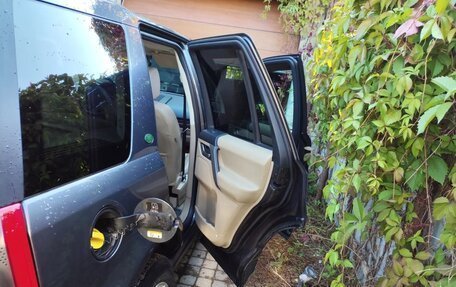 Land Rover Freelander II рестайлинг 2, 2010 год, 1 700 000 рублей, 19 фотография