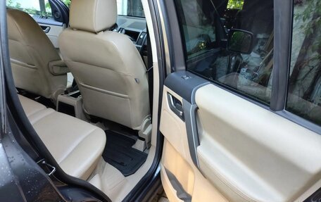 Land Rover Freelander II рестайлинг 2, 2010 год, 1 700 000 рублей, 20 фотография