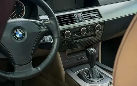 BMW 5 серия, 2004 год, 835 000 рублей, 6 фотография