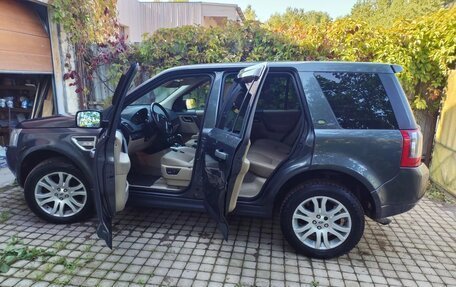 Land Rover Freelander II рестайлинг 2, 2010 год, 1 700 000 рублей, 22 фотография