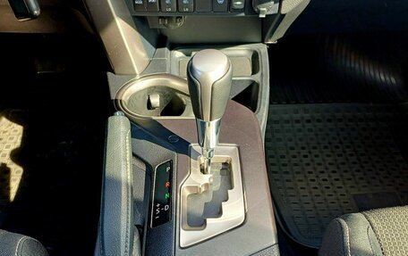 Toyota RAV4, 2016 год, 2 537 000 рублей, 17 фотография