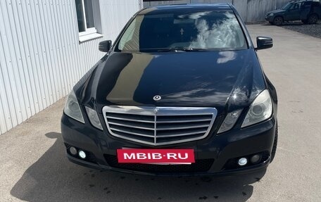 Mercedes-Benz E-Класс, 2012 год, 1 350 000 рублей, 2 фотография