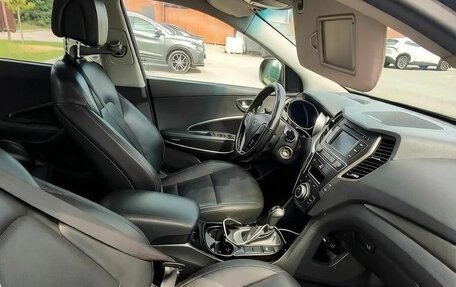 Hyundai Santa Fe III рестайлинг, 2018 год, 2 500 000 рублей, 4 фотография