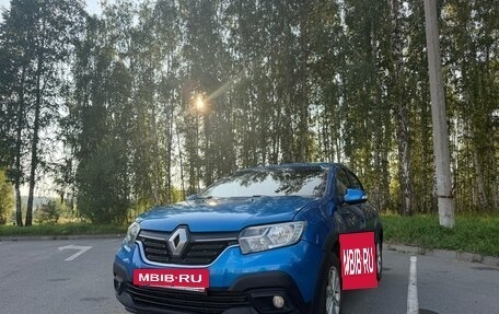 Renault Logan II, 2019 год, 950 000 рублей, 10 фотография