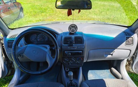 Hyundai Accent II, 2007 год, 400 000 рублей, 2 фотография