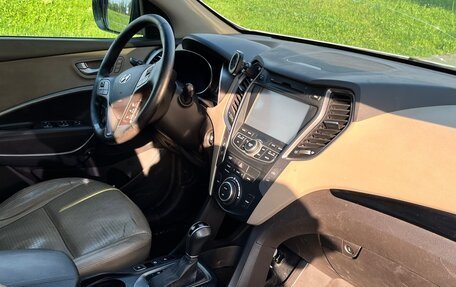 Hyundai Santa Fe III рестайлинг, 2013 год, 1 200 000 рублей, 10 фотография