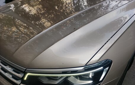 Volkswagen Tiguan II, 2018 год, 2 050 000 рублей, 22 фотография