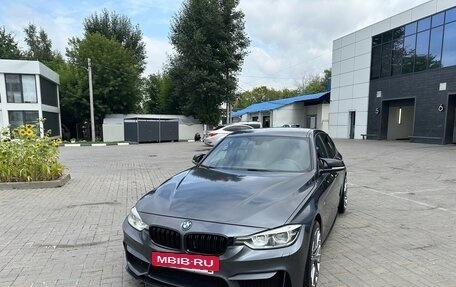 BMW 3 серия, 2017 год, 2 600 000 рублей, 4 фотография