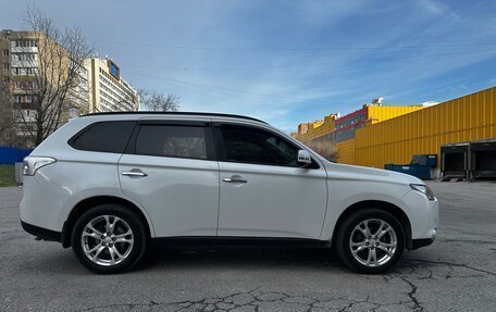 Mitsubishi Outlander III рестайлинг 3, 2012 год, 1 380 000 рублей, 6 фотография