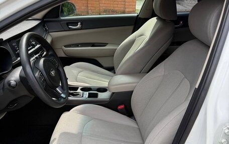KIA Optima IV, 2016 год, 1 650 000 рублей, 10 фотография